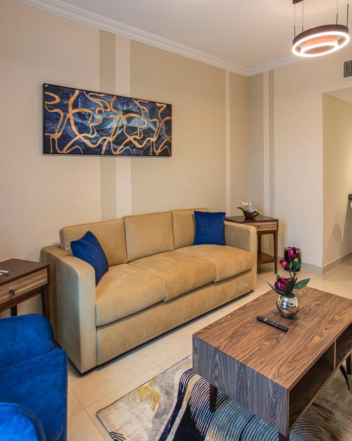 Viola Hotel Apartments Sharjah Ngoại thất bức ảnh