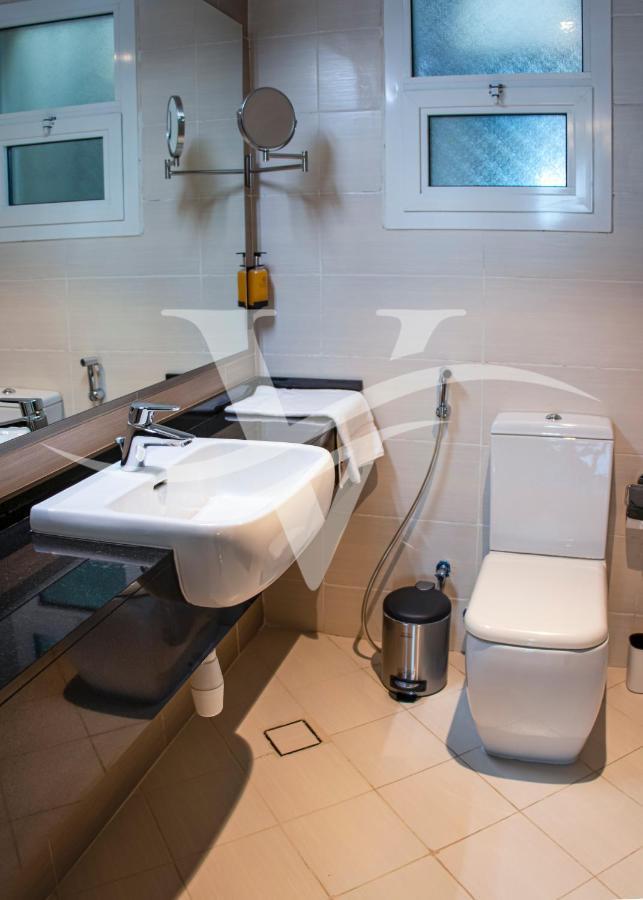 Viola Hotel Apartments Sharjah Ngoại thất bức ảnh