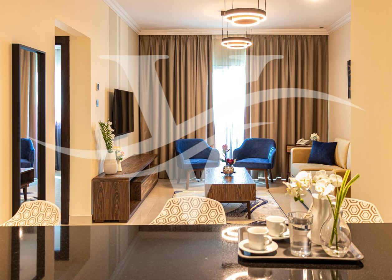 Viola Hotel Apartments Sharjah Ngoại thất bức ảnh