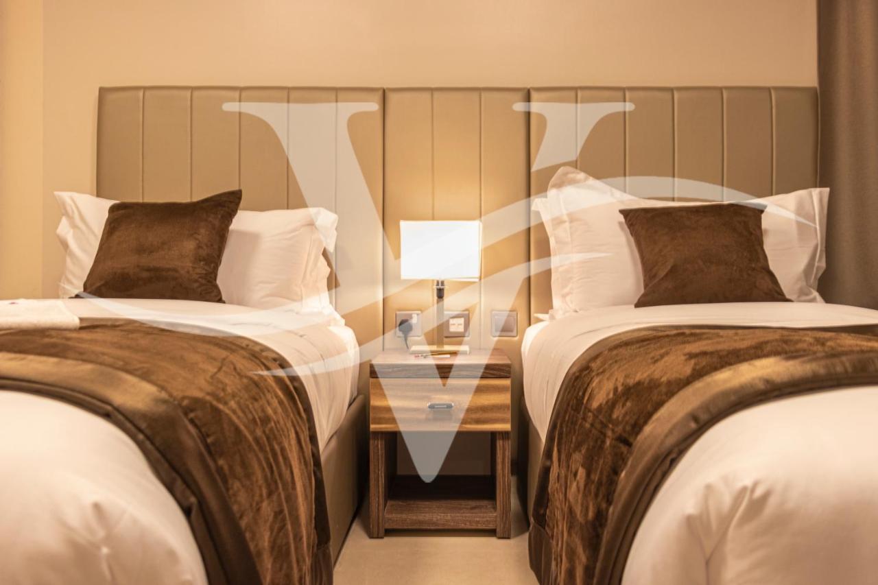 Viola Hotel Apartments Sharjah Ngoại thất bức ảnh